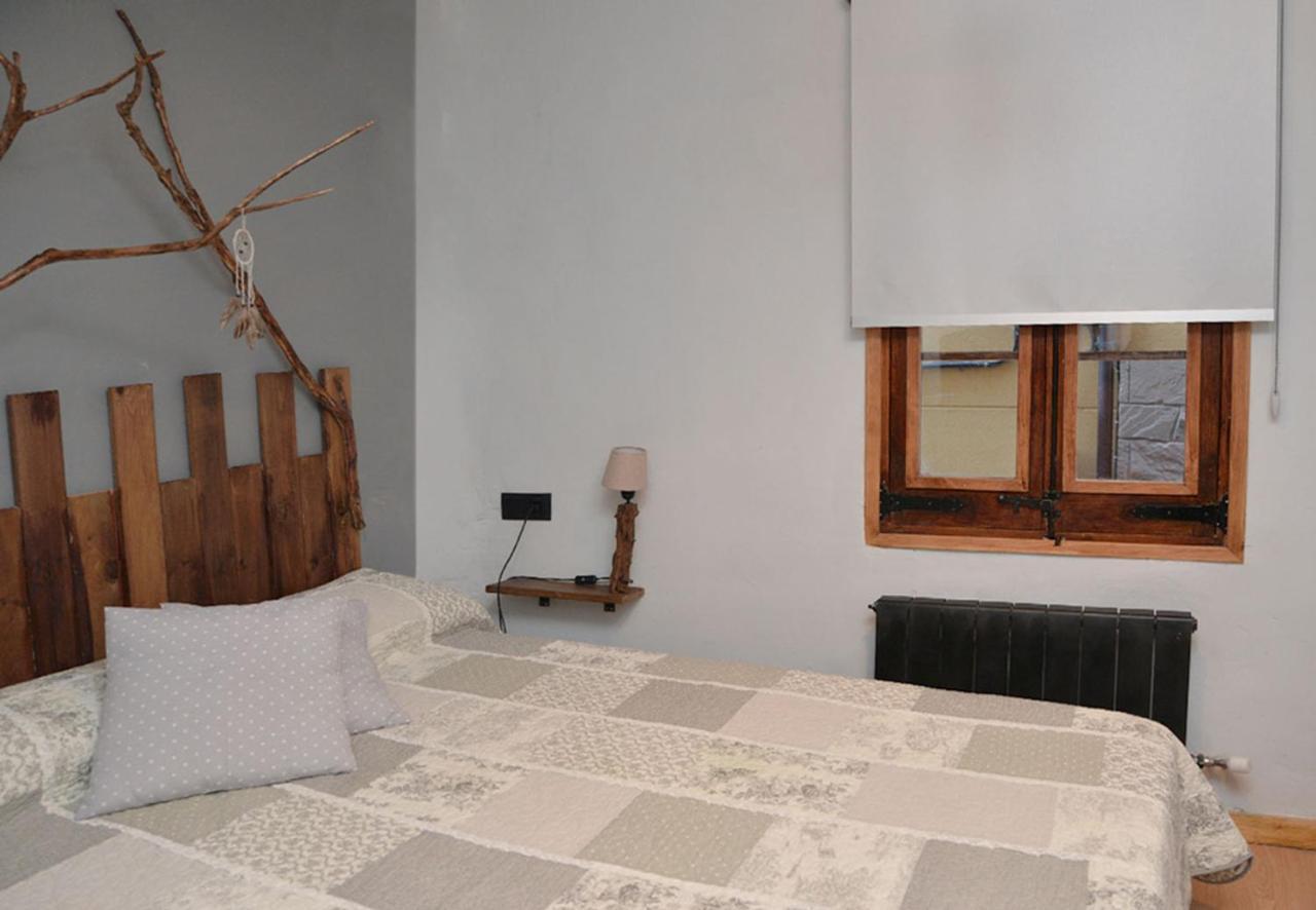 Apartamento Piso rústico-moderno 6 plazas - Pobla de Lillet La Pobla de Lillet Exterior foto